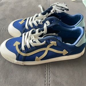 Brand new never used purchased at Nordstrom